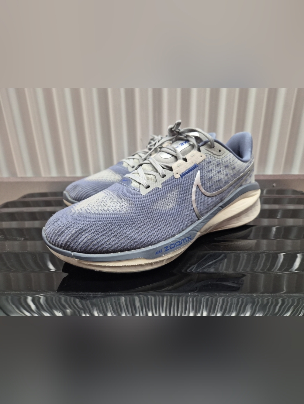Men's Nike Vomero 17 "Ashen Slate/Metallic Silver" (FB1309-403) Sz. 10.5